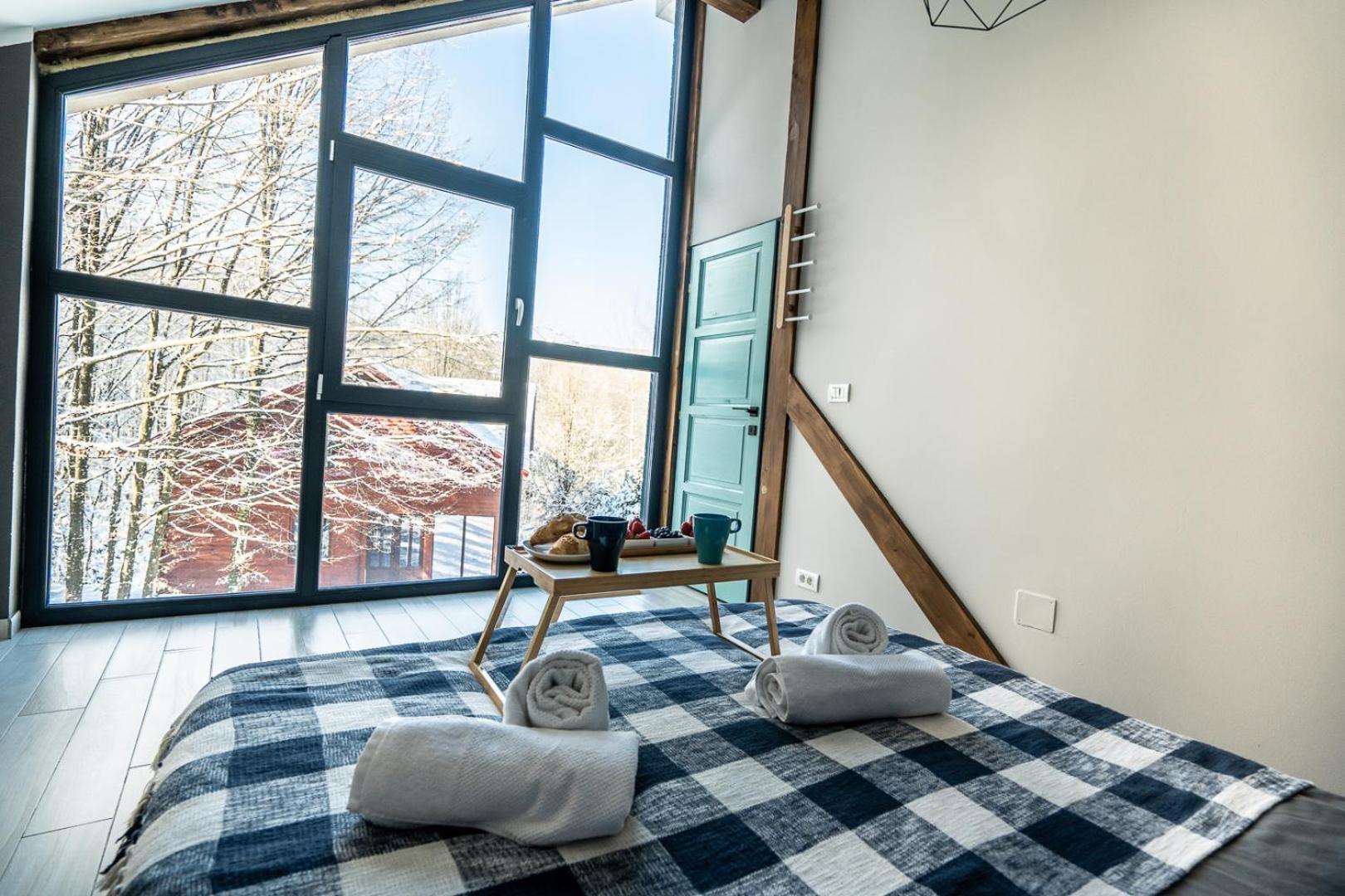 Vila Blanc Valiug Crivaia Exteriör bild